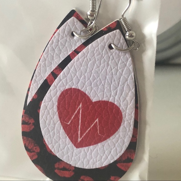 3/$15 Heartbeat & Lips Faux Leather Earrings - Picture 4 of 5